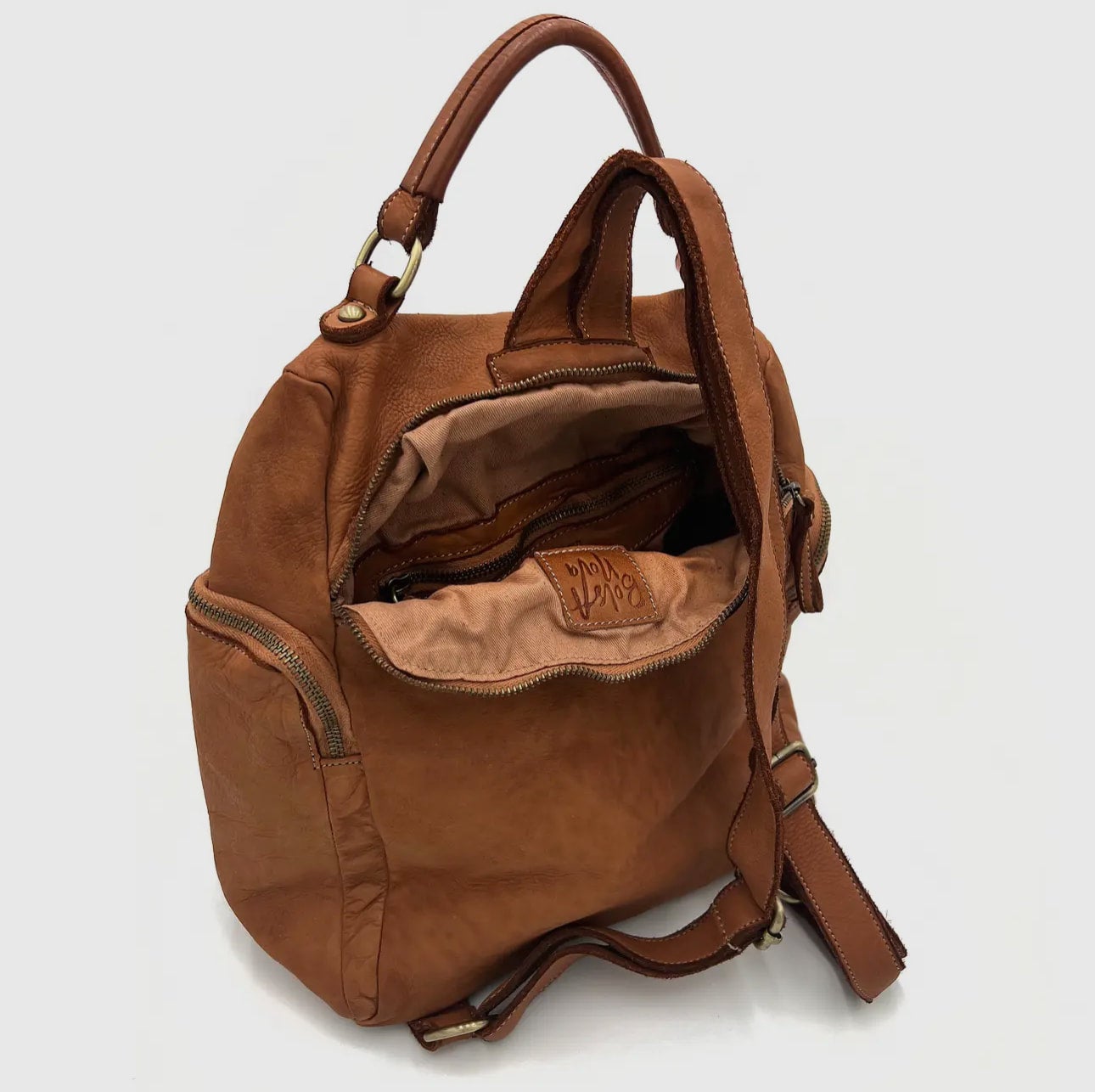 BOLSA NOVA MOMMA MIA LEATHER BACKPACK COGNAC